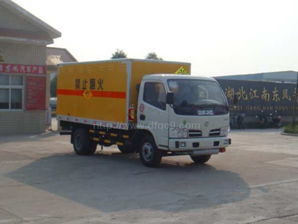 東風(fēng)金霸爆破器材運輸車(chē)